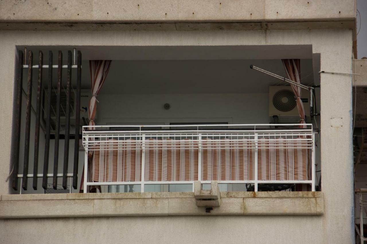סנג' Studio Apartman Dida Bozo מראה חיצוני תמונה