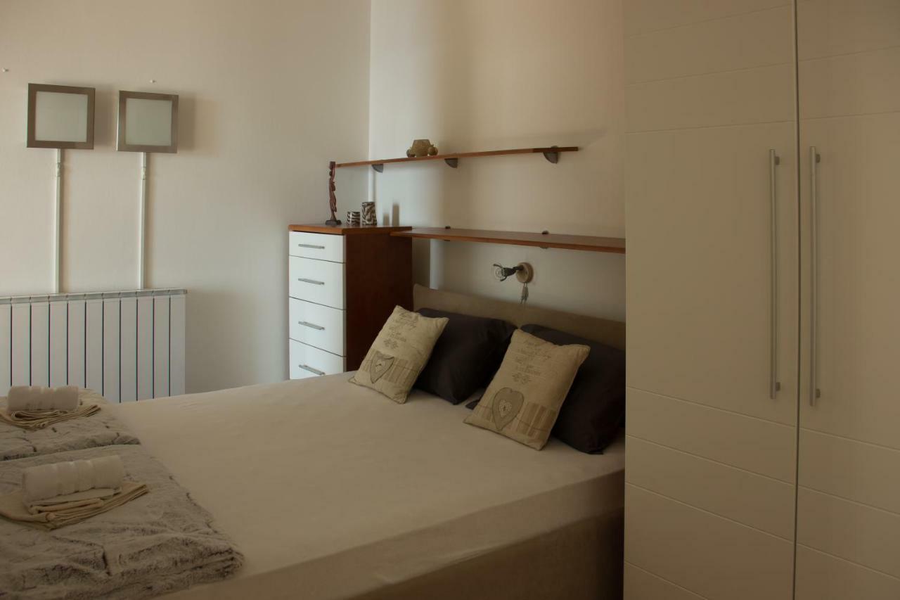 סנג' Studio Apartman Dida Bozo מראה חיצוני תמונה